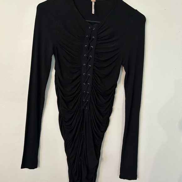 Free People Dresses & Skirts - Free People Black Ruched Mini Dress